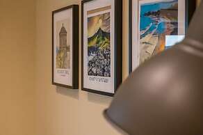 Central Belfast Apartments: Victoria