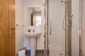 Central Belfast Apartments: Victoria