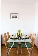 Central Belfast Apartments: Victoria