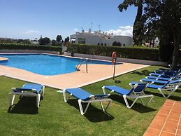 Fascinating & Luxurious Mountain & Pool View Apartment in Porto Banús