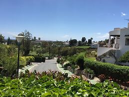 Fascinating & Luxurious Mountain & Pool View Apartment in Porto Banús