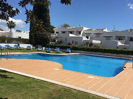 Fascinating & Luxurious Mountain & Pool View Apartment in Porto Banús