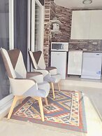 Fascinating & Luxurious Mountain & Pool View Apartment in Porto Banús