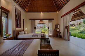 Kutus Kutus Saba Beach Villa