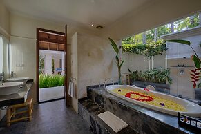 Kutus Kutus Saba Beach Villa