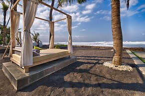 Kutus Kutus Saba Beach Villa