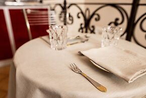 Boutique - Lodge & Suites