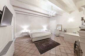 Boutique - Lodge & Suites