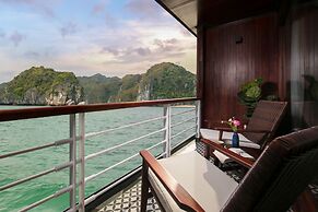 Heritage Cruises Cat Ba Archipelago