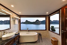 Heritage Cruises Cat Ba Archipelago