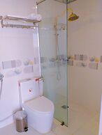 Sunrise Ninh Thuan Hotel