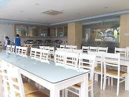 Sunrise Ninh Thuan Hotel