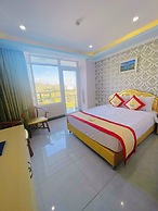 Sunrise Ninh Thuan Hotel