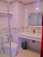 Sunrise Ninh Thuan Hotel