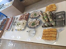 Sunrise Ninh Thuan Hotel