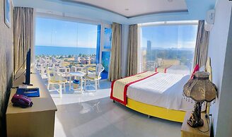 Sunrise Ninh Thuan Hotel