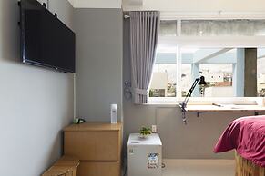 Pham Ngu Lao Center Chill House