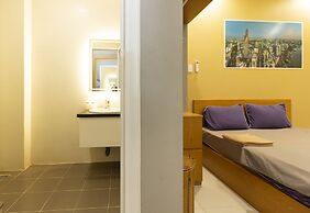 Pham Ngu Lao Center Chill House