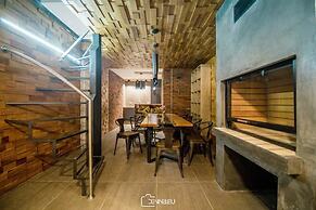 Luxury Apartments  Madomi