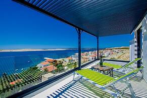 Luxury Apartments  Madomi