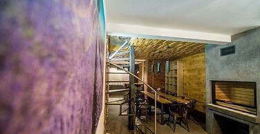 Luxury Apartments  Madomi