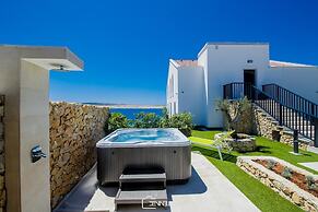 Luxury Apartments  Madomi