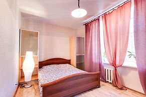 Apartment on Marata 35