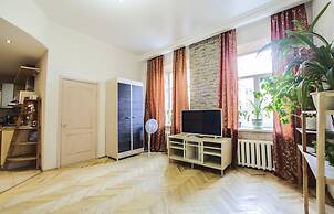 Apartment on Marata 35