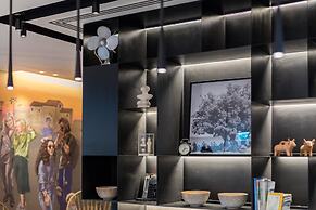 Hotel Indigo Larnaca by IHG