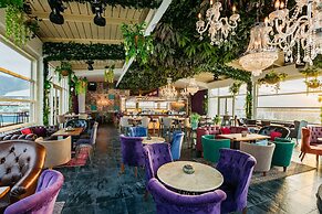 Lord's Palace Hotel Spa & Casino