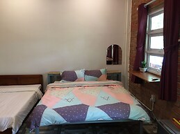 Khang Binh House - Hostel