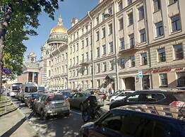 Apartment near St Isaac's Cathedral