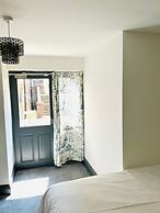 George Wright Boutique Hotel, Bar & Restaurant.