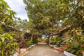 Green Mango Bungalows