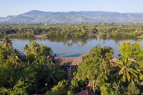 Green Mango Bungalows