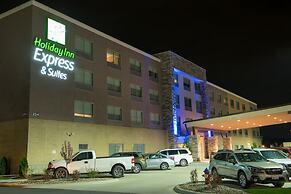 Holiday Inn Express & Suites Fort Wayne North, an IHG Hotel