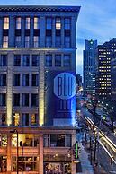 BLU-Tique, Akron, a Tribute Portfolio Hotel