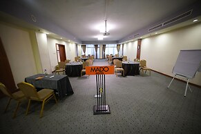 Mado Hotel