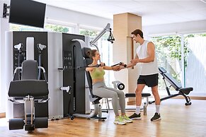 Fairfield by Marriott Bali Kuta Sunset Road