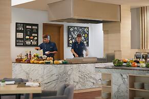 Fairfield by Marriott Bali Kuta Sunset Road