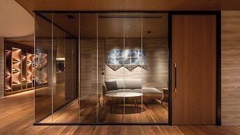Intercontinental Yokohama Pier 8 by IHG