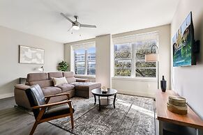 Gorgeous Condos Near French Quarter