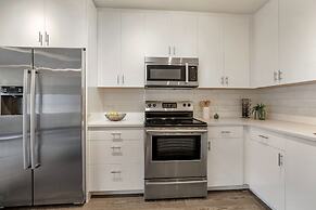 Gorgeous Condos Near French Quarter