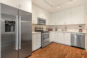 Gorgeous Condos Near French Quarter