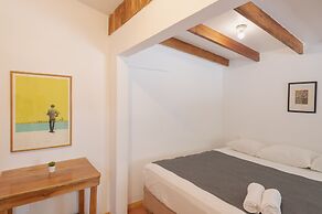 Maoritsio Garden studios