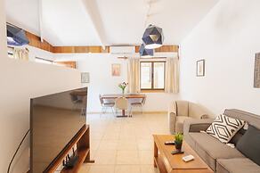 Maoritsio Garden studios