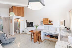 Maoritsio Garden studios