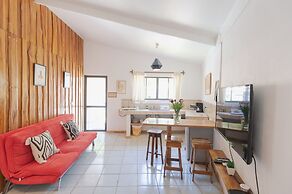 Maoritsio Garden studios