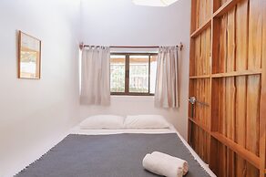 Maoritsio Garden studios