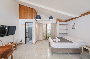 Maoritsio Garden studios